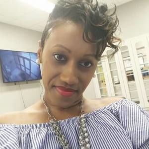 Meet your Posher, Latonya